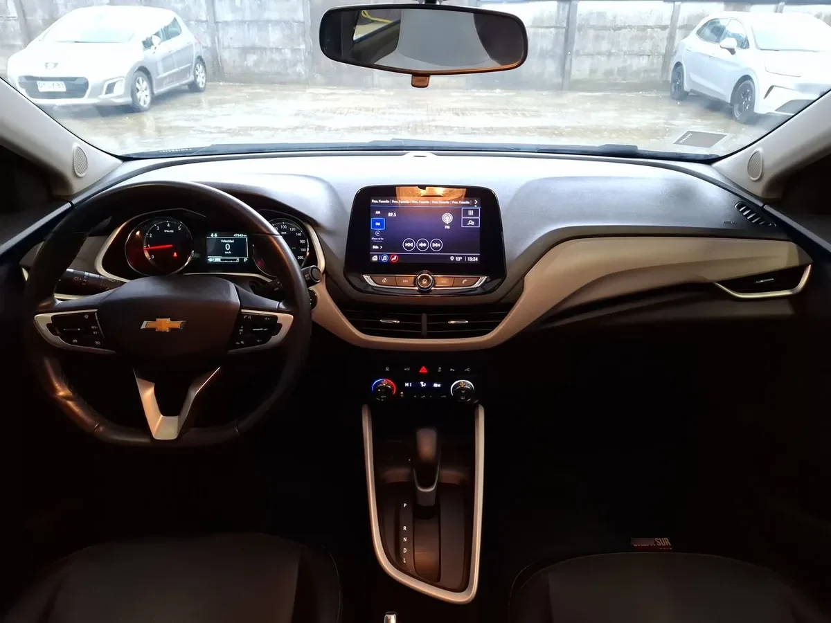 Chevrolet Onix 1.0t Premier 4x2 Sdn At 4p año 2023