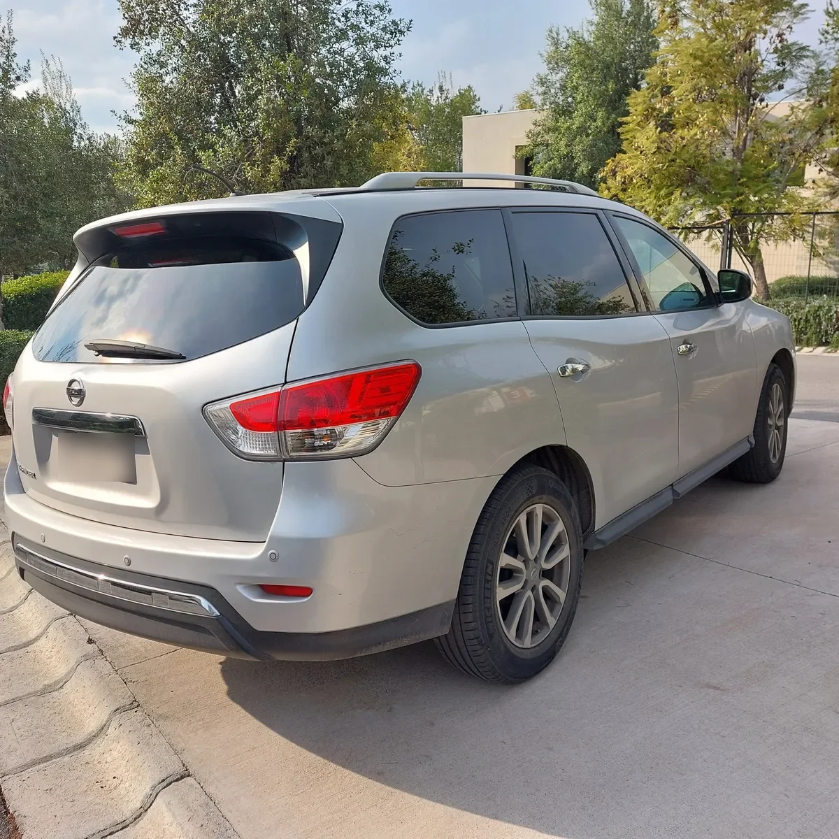 Nissan Pathfinder 3.5 Sense Cvt At 4x2 año 2016