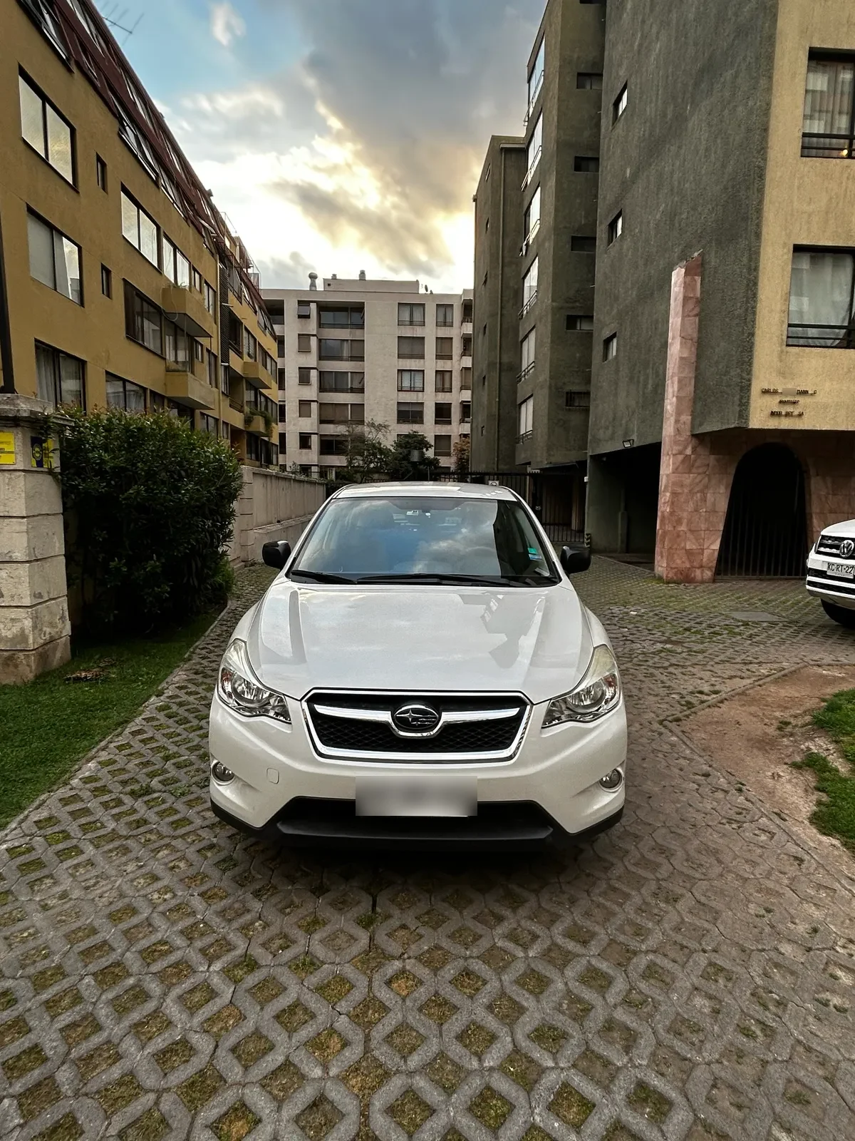 SUBARU XV 2.0 R Awd At 4x4 año 2015