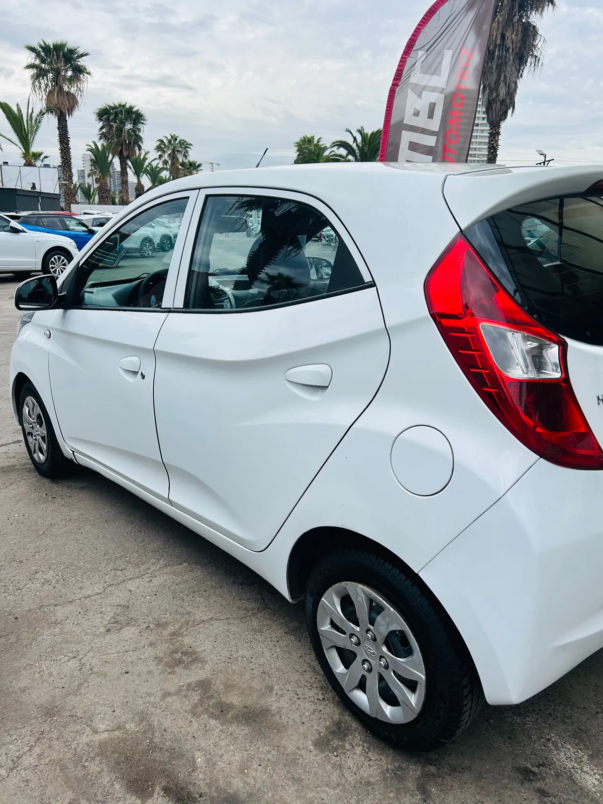 HYUNDAI EON 0.8 Ha 5dr Gl Mt año 2016