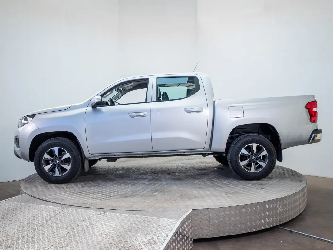 Peugeot Landtrek Landtrek Active Diesel 180hp 4x4 At año 2025