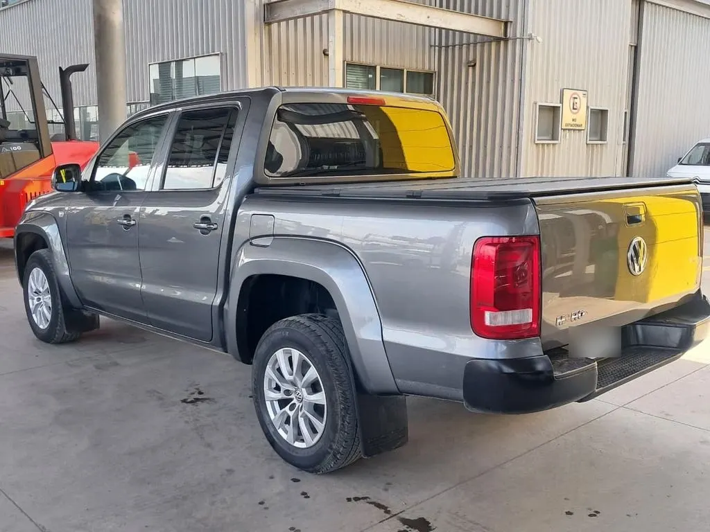 Volkswagen Amarok Comfortline At 4x4 2.0 año 2023
