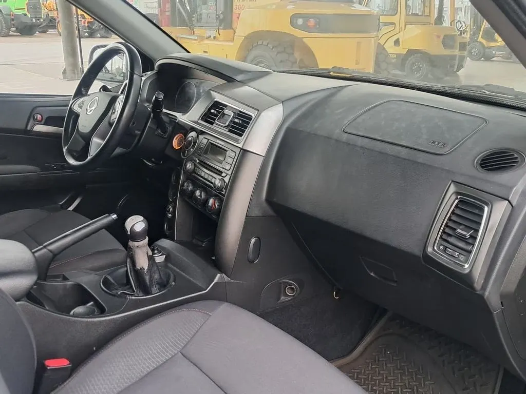 Ssangyong Actyon Sports 2.2 Mt 4x2 año 2020