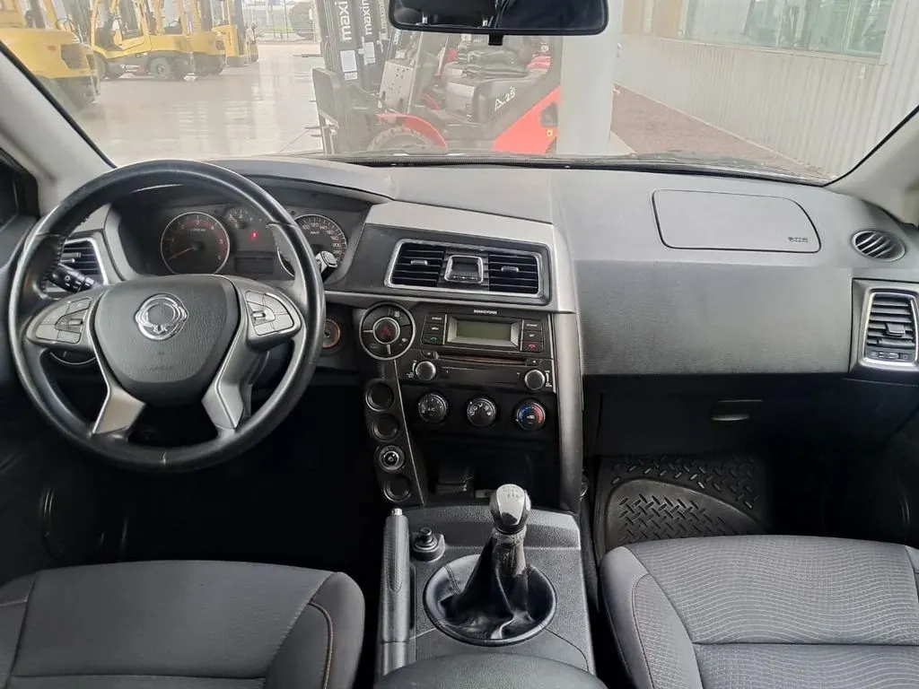 Ssangyong Actyon Sports 2.2 Mt 4x2 año 2020