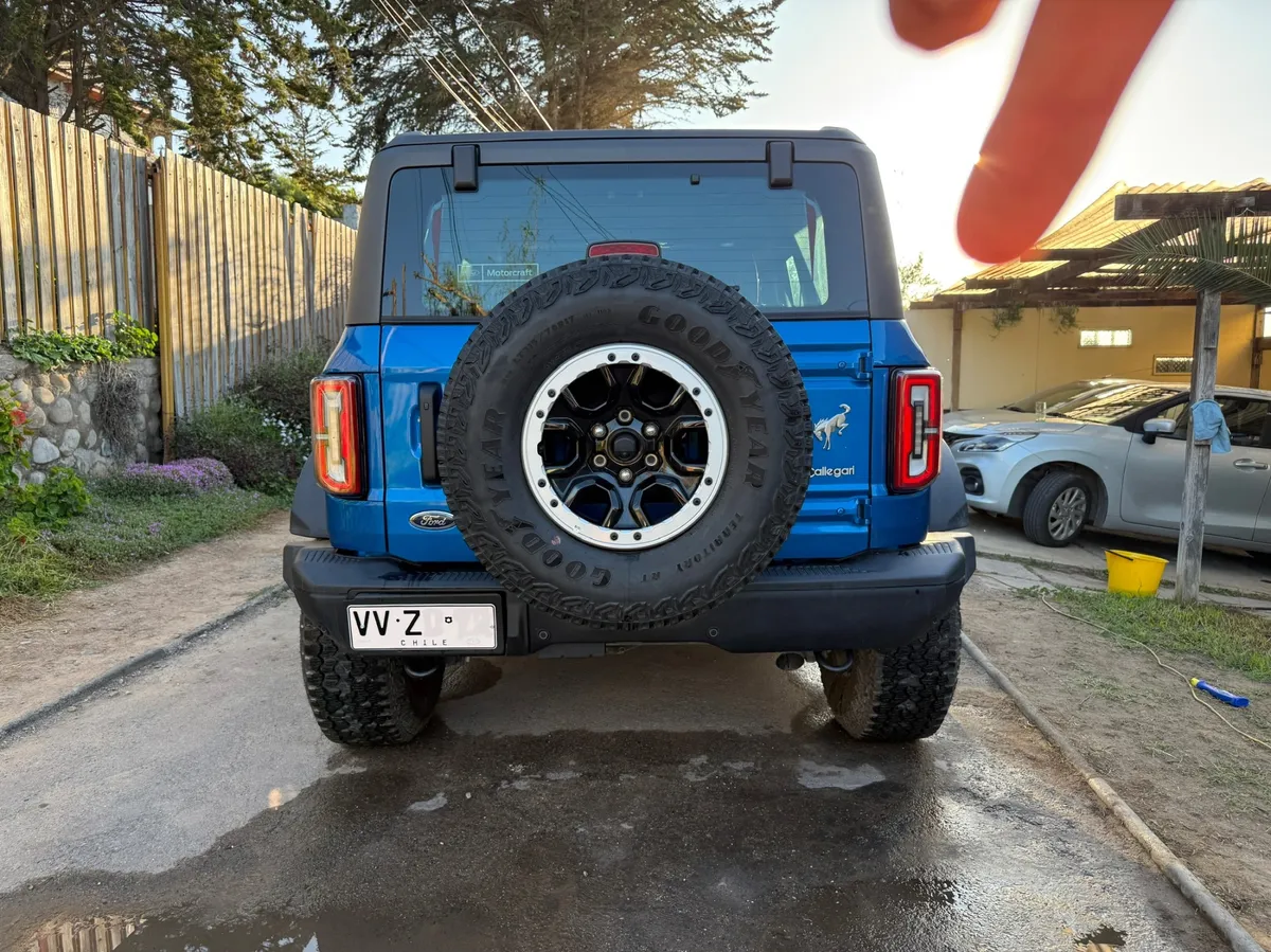 FORD BRONCO 2.0 Badlands At 4x4 año 2026