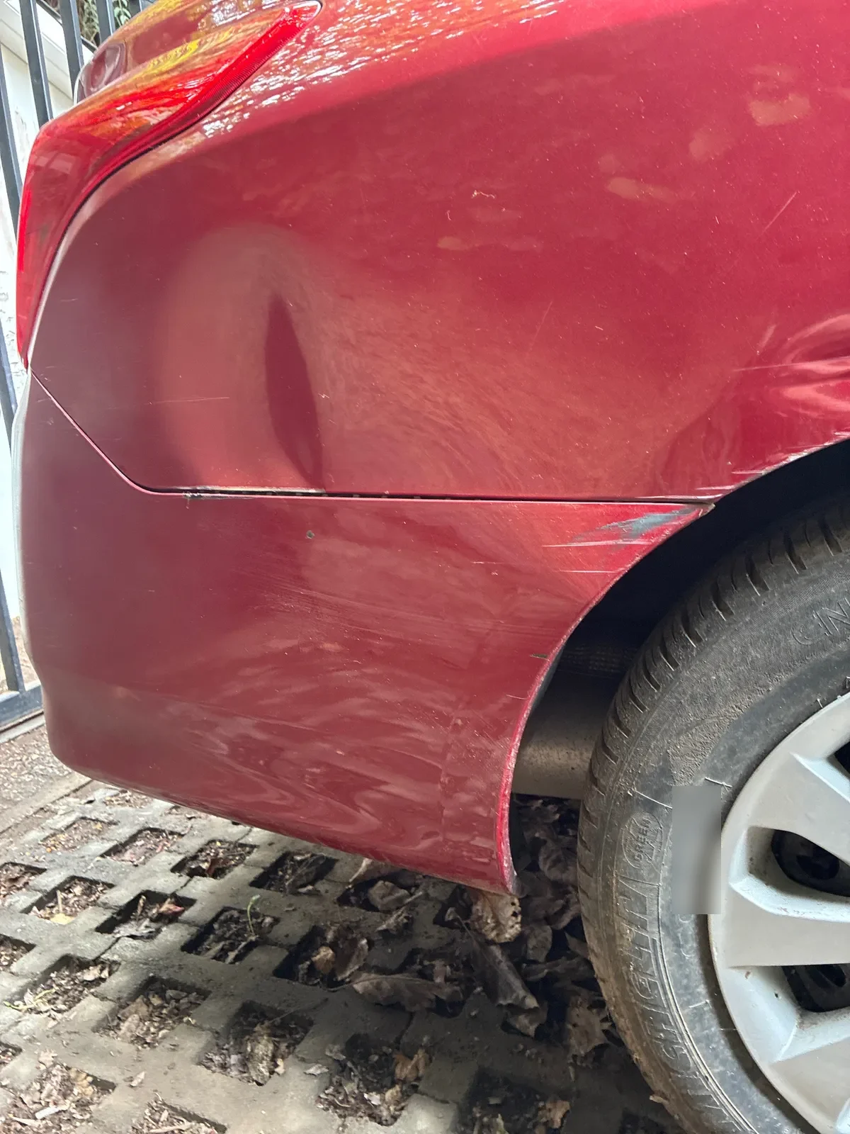 NISSAN VERSA 1.6 Sense Mt Nlb-151 año 2015
