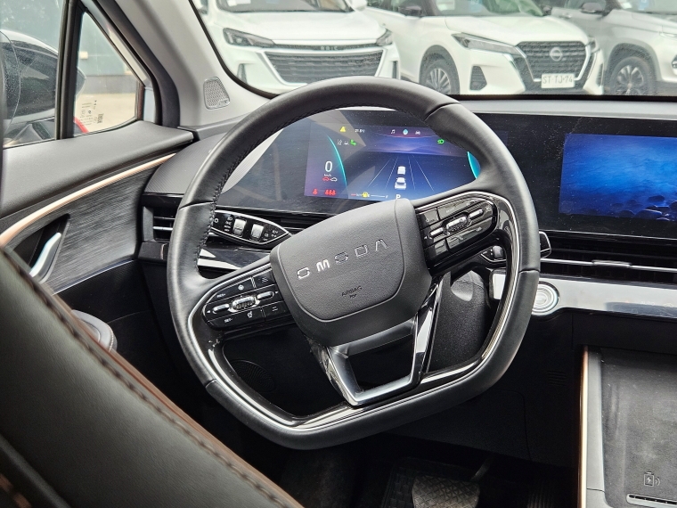 Omoda C5 1.5 T Luxury At año 2024