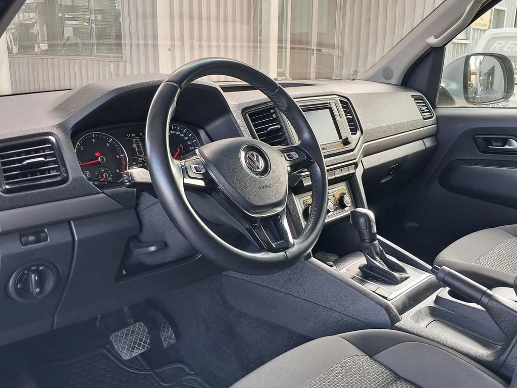 Volkswagen Amarok Comfortline 2.0 At 4x4 año 2023