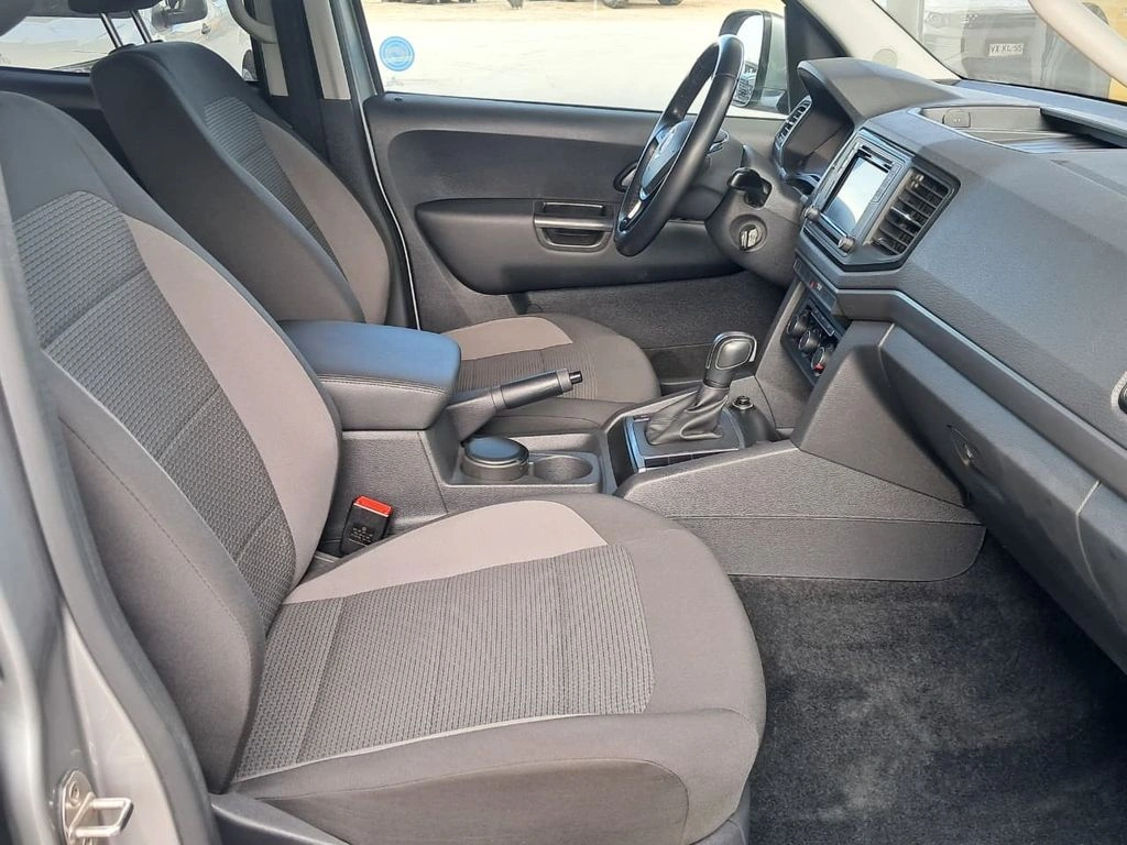 Volkswagen Amarok Comfortline 2.0 At 4x4 año 2023