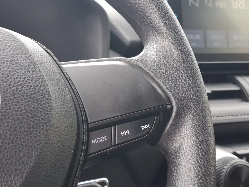 Toyota Rav4 2.0 Super Lujo 4x2 At 5p año 2021