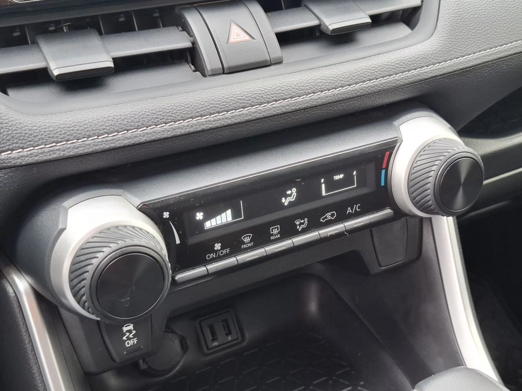 Toyota Rav4 2.0 Super Lujo 4x2 At 5p año 2021