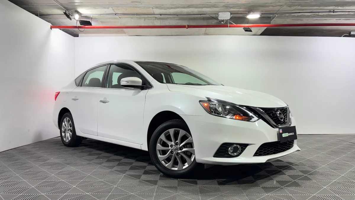 Nissan Sentra 1.8 Advance Cvt At año 2019
