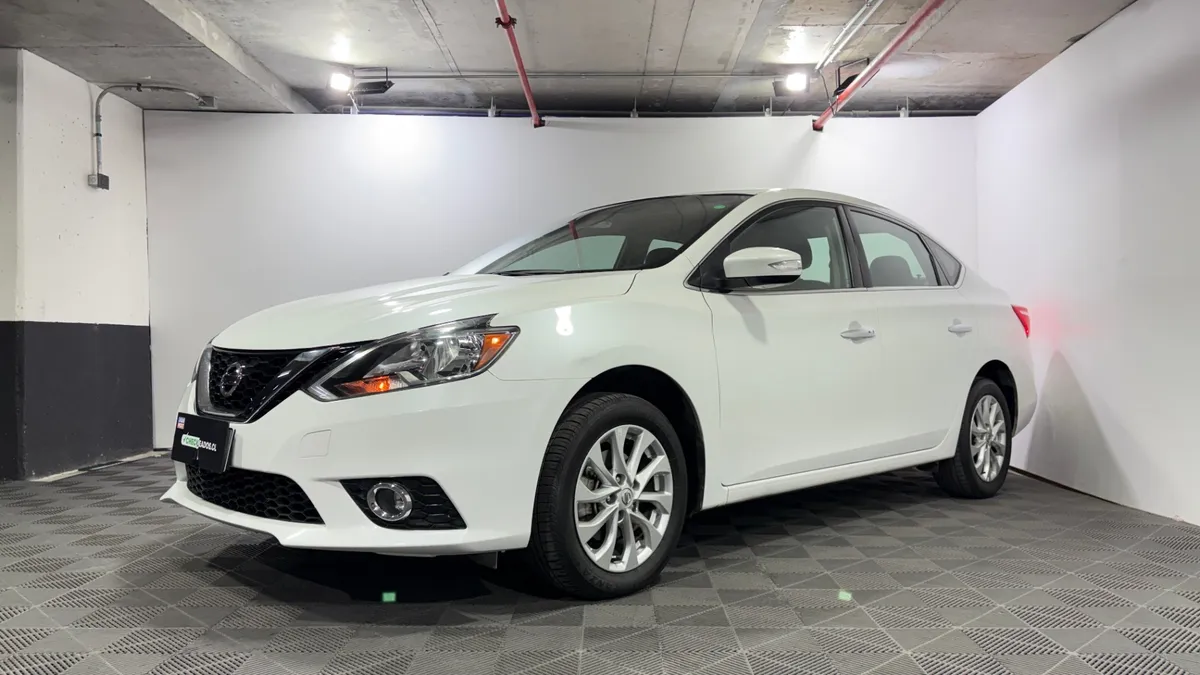 Nissan Sentra 1.8 Advance Cvt At año 2019