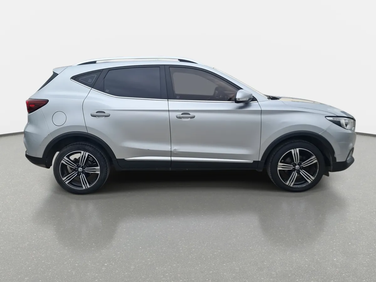 MG Mg Zs 1.5 Comfort 4x2 At 5p año 2020