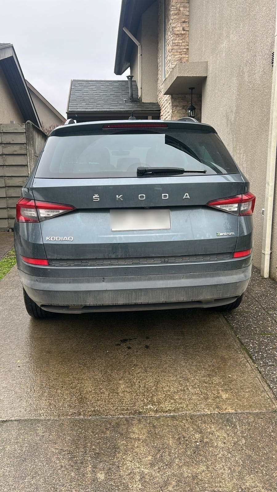 SKODA KODIAQ 1.4 Tsi Ambiente At 4x2 año 2022