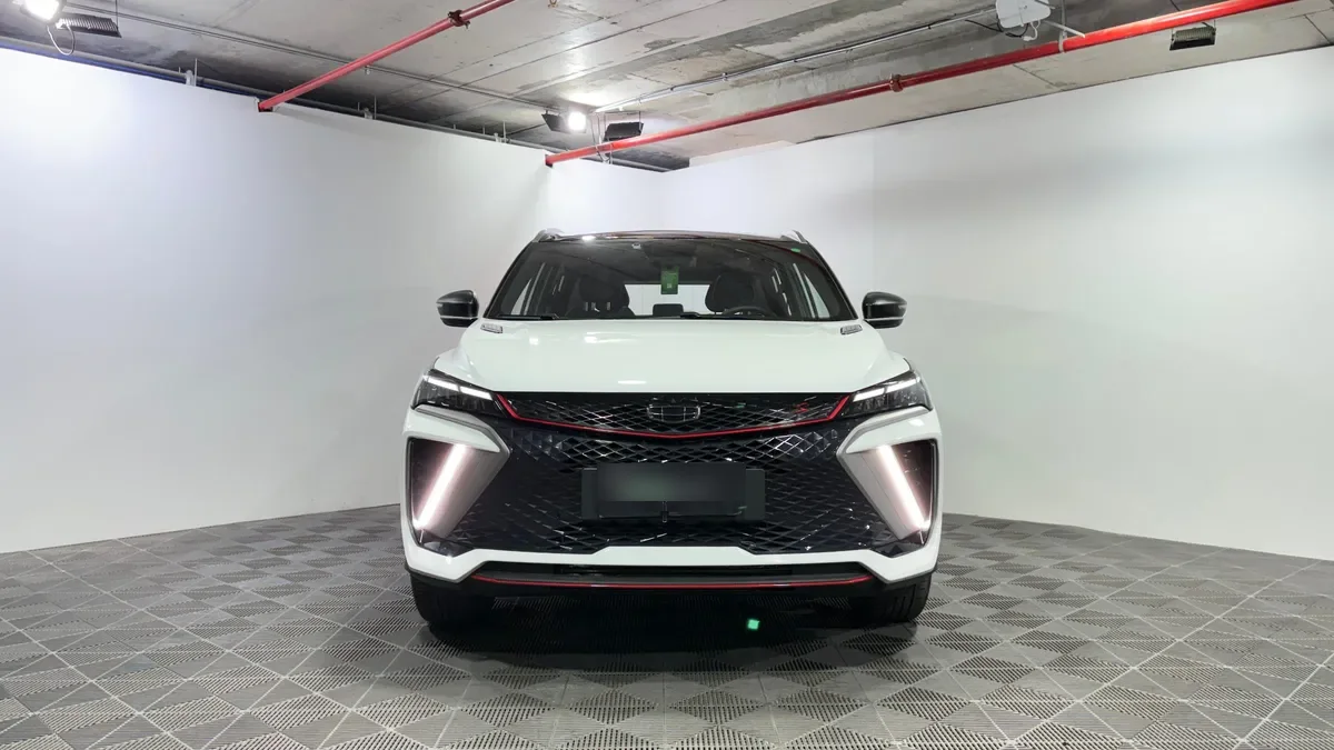 Geely Coolray 1.5 Sport 7dct At año 2026