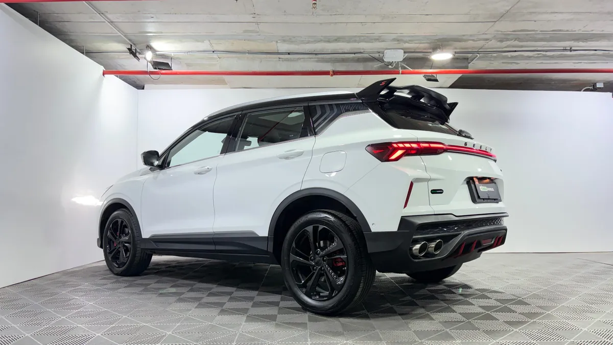 Geely Coolray 1.5 Sport 7dct At año 2026