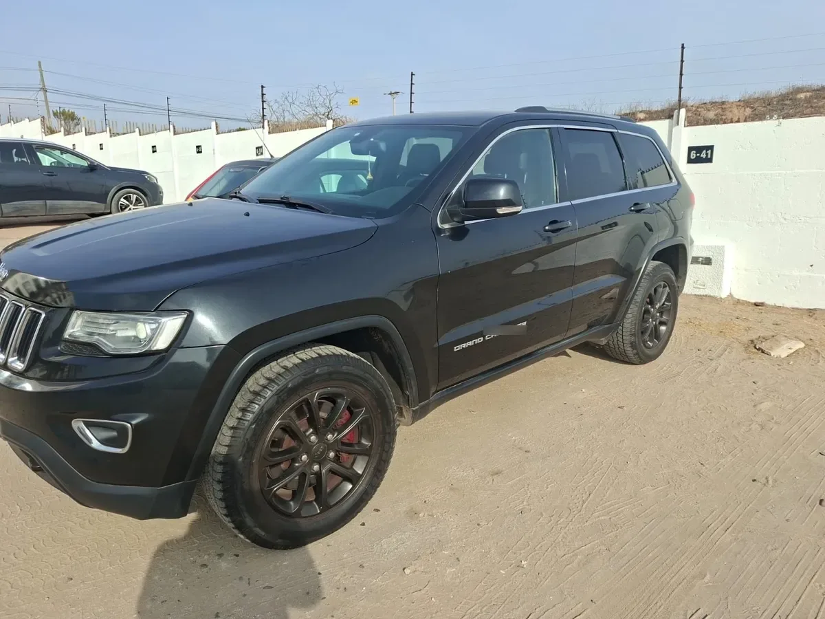 JEEP GRAND CHEROKEE 3.6 Limited Lx Tech At 4x4 año 2014