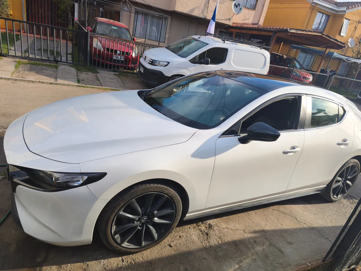 MAZDA MAZDA3 2.0 S 7g Mt año 2022