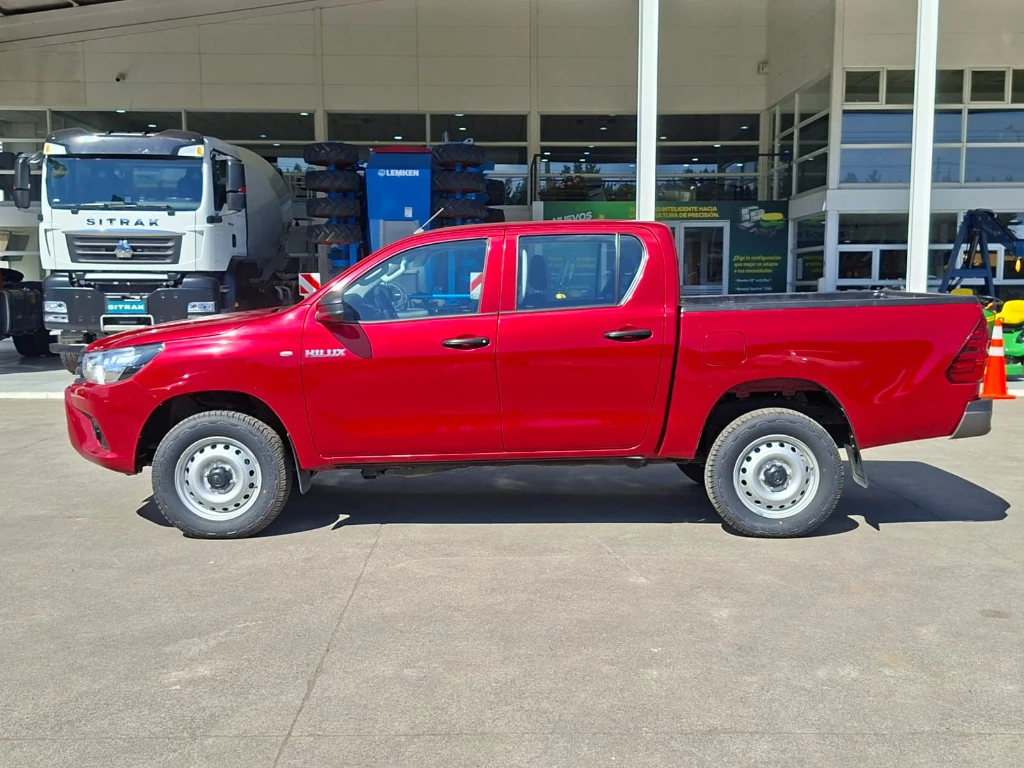 Toyota Hilux Dc 4x4 2.4 D Dx Mt año 2024