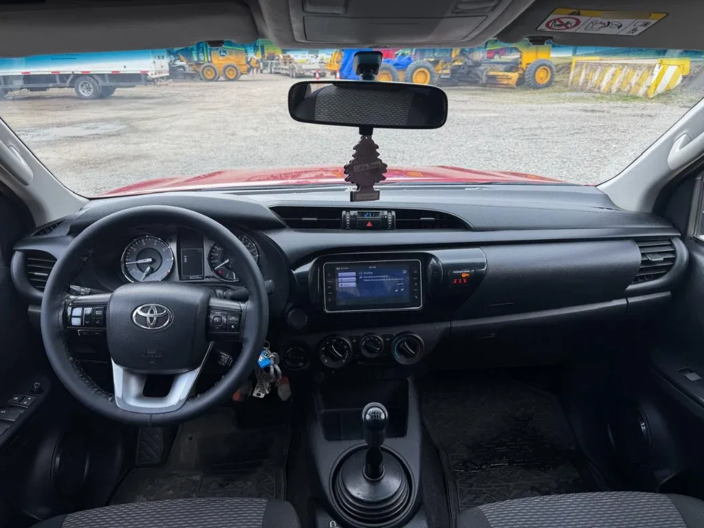 Toyota Hilux Hilux Dc 4x4 2.4 D Dx Mt año 2024