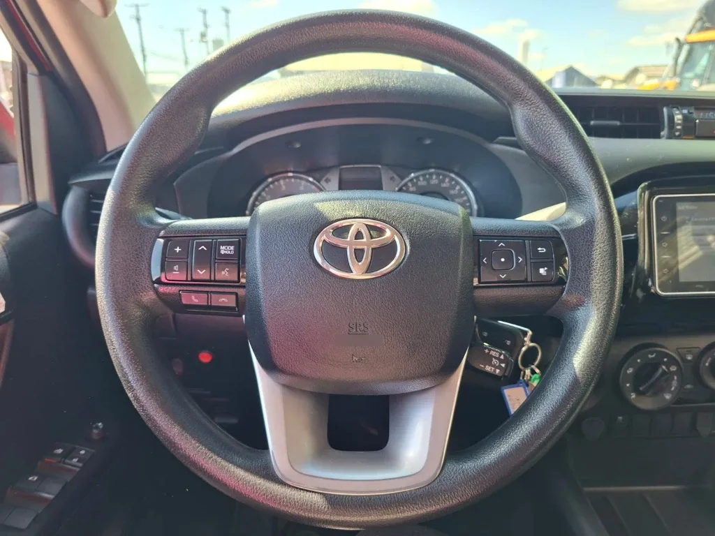 Toyota Hilux Dc 4x4 2.4 D Dx Mt año 2024