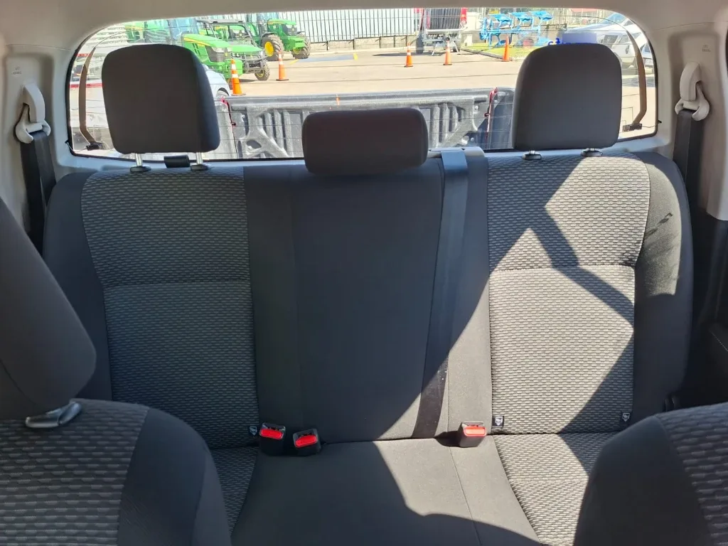 Toyota Hilux Dc 4x4 2.4 D Dx Mt año 2024