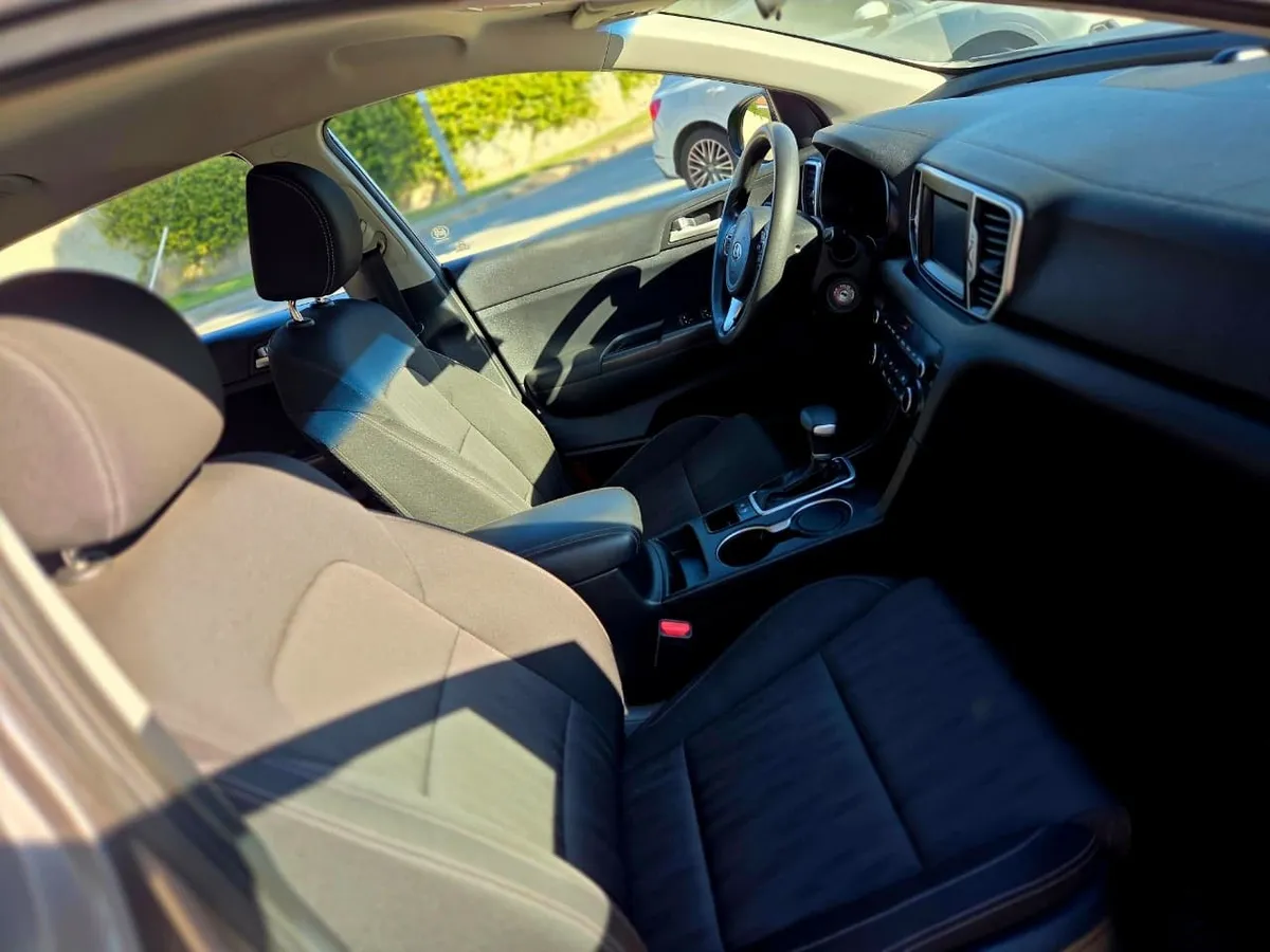 KIA MOTORS SPORTAGE 2.0 Lx Dsl 2wd At 6ab año 2018