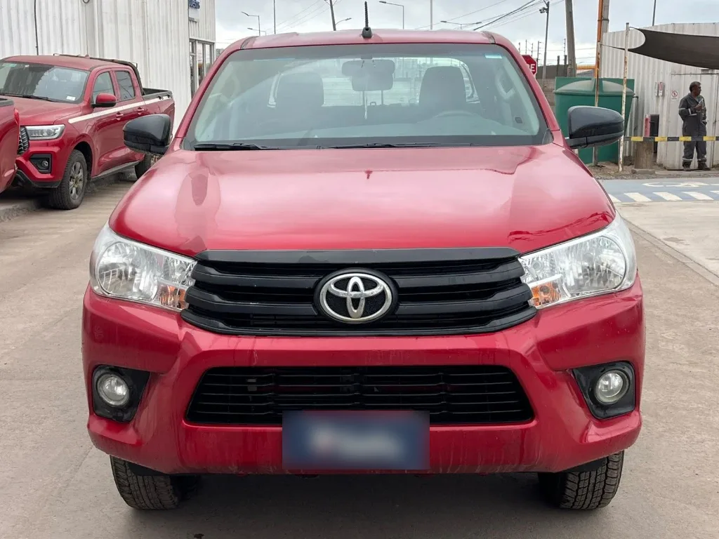 Toyota Hilux Dc 4x4 2.4 D Dx Mt año 2024
