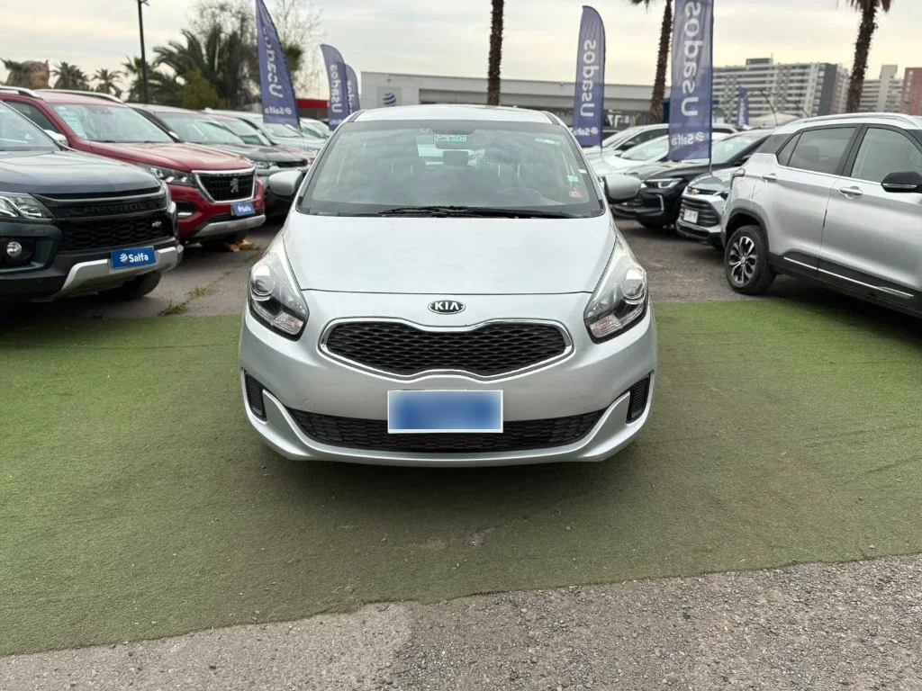 Kia Carens 2.0 Ex Dab Abs Ac Mt año 2015