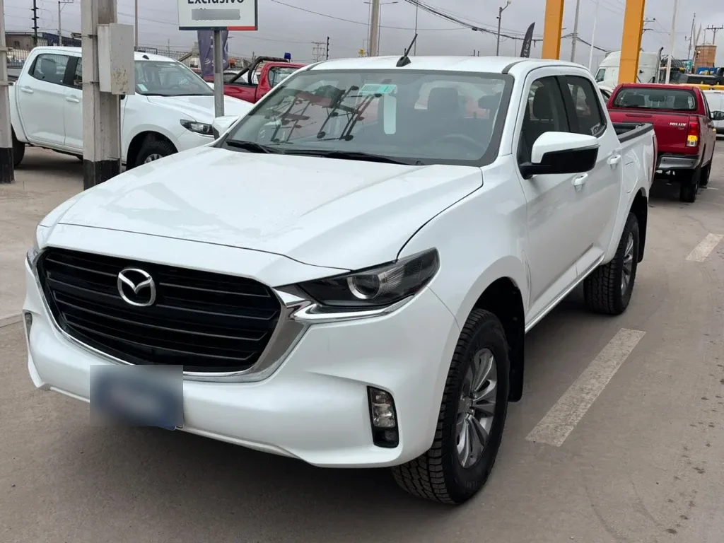 Mazda Bt-50 4x4 6at 3.0 año 2023