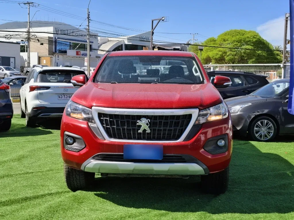 Peugeot Landtrek 2.2 Action4 Bluehdi Diesel 4x4 180hp At 4p año 2024