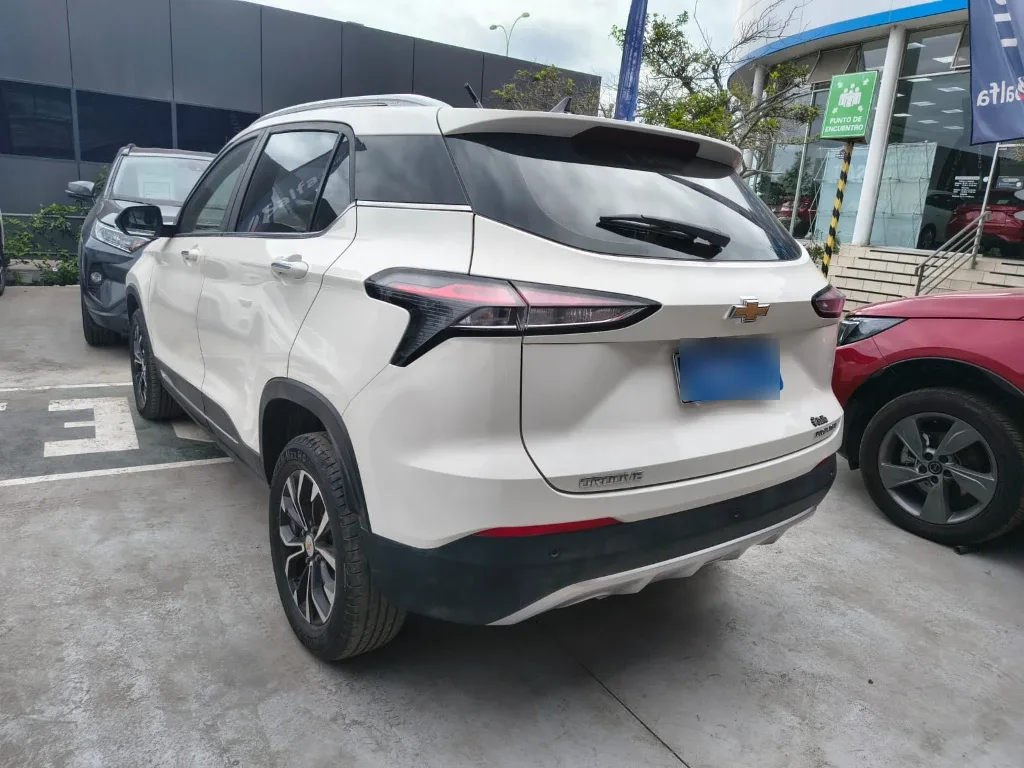 Chevrolet Groove 1.5 Premier 4x2 Mt 5p año 2021