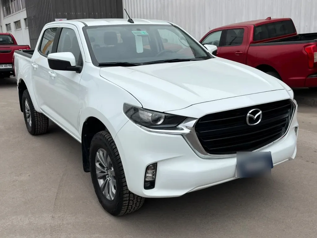 Mazda Bt-50 4x4 6at 3.0 año 2023