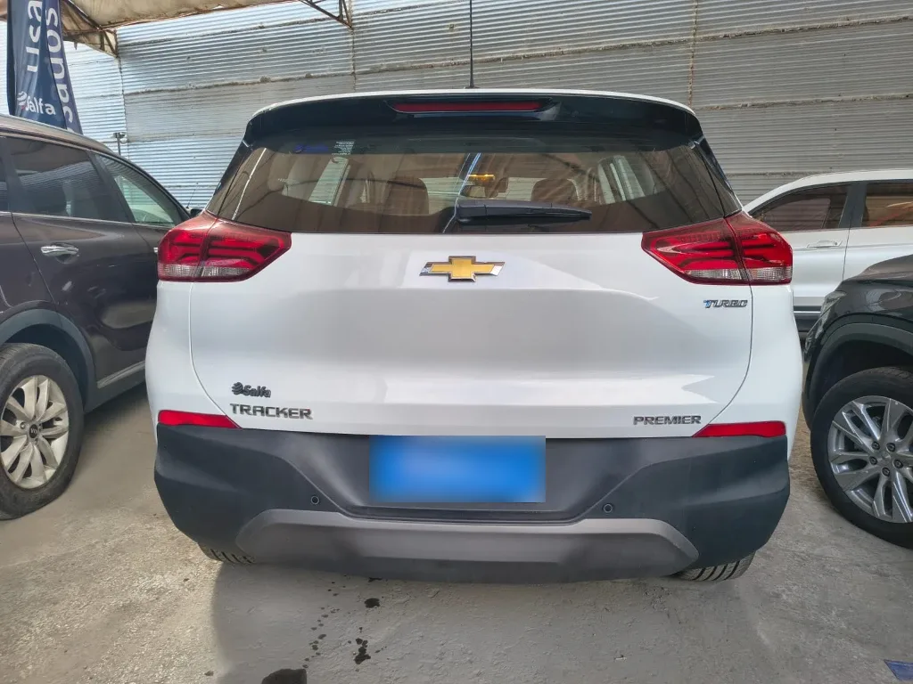 Chevrolet Tracker 1.2t Premier At S año 2025