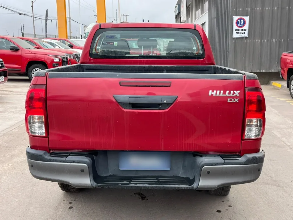 Toyota Hilux Dc 4x4 2.4 D Dx Mt año 2024