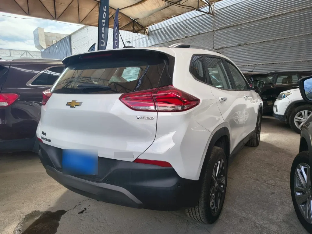 Chevrolet Tracker 1.2t Premier At S año 2025