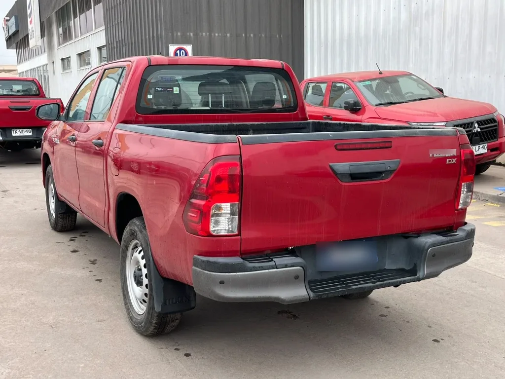 Toyota Hilux Dc 4x4 2.4 D Dx Mt año 2024