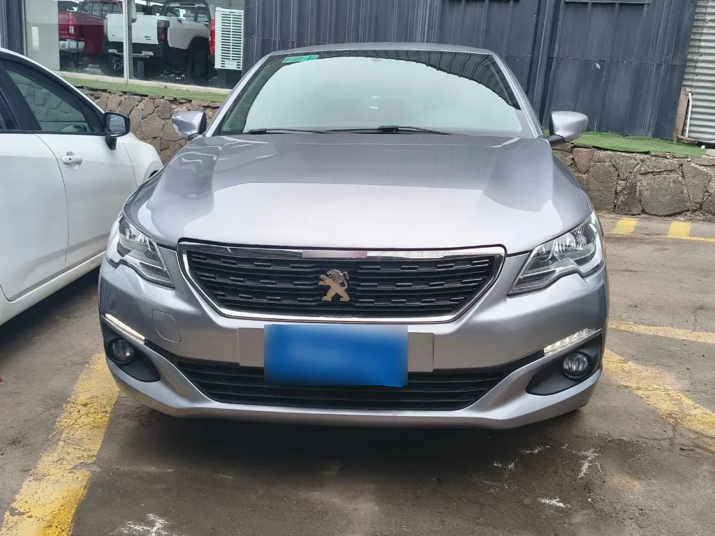 Peugeot 301 1.6 Allure Hdi 92 Mt Diesel año 2022