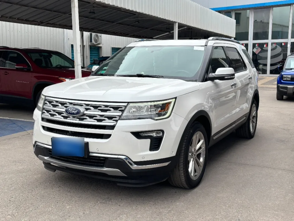 Ford Explorer 2.3 Limited At 4x4 año 2019