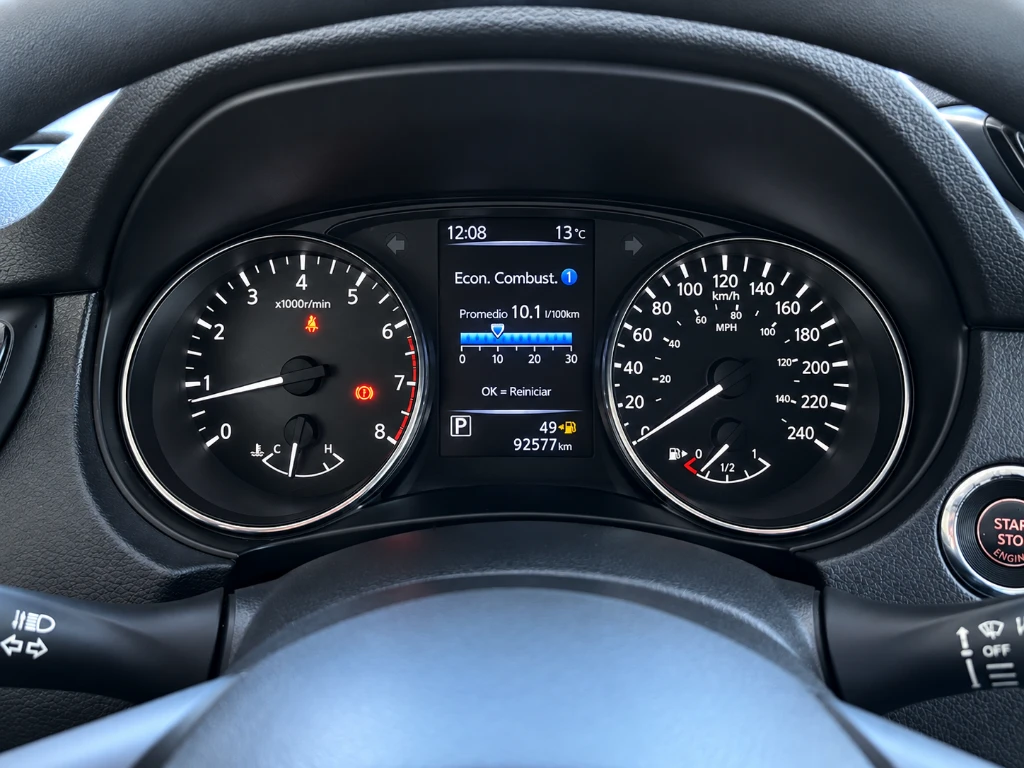 Nissan X-Trail 2.5 Sense 2row At año 2020