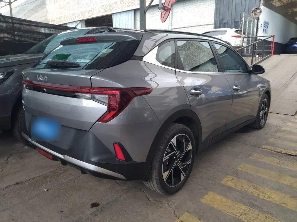 Kia K3 Cross Ex 16l 6mt Full año 2025