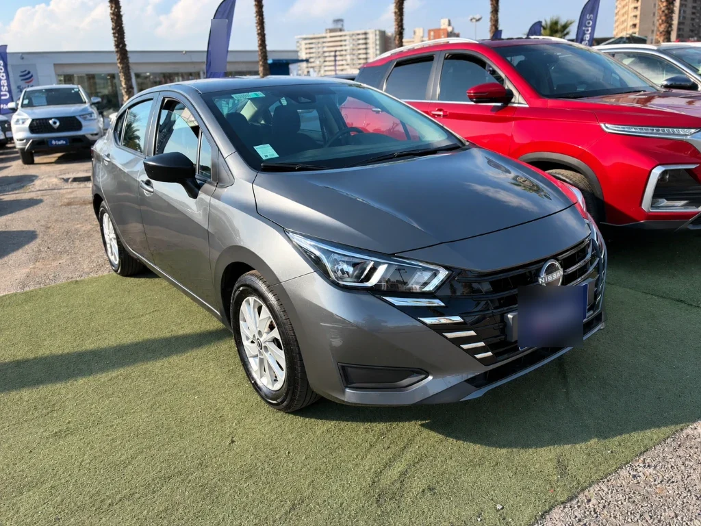 Nissan Versa 1.6 Sense 4x2 Mt 4p año 2025