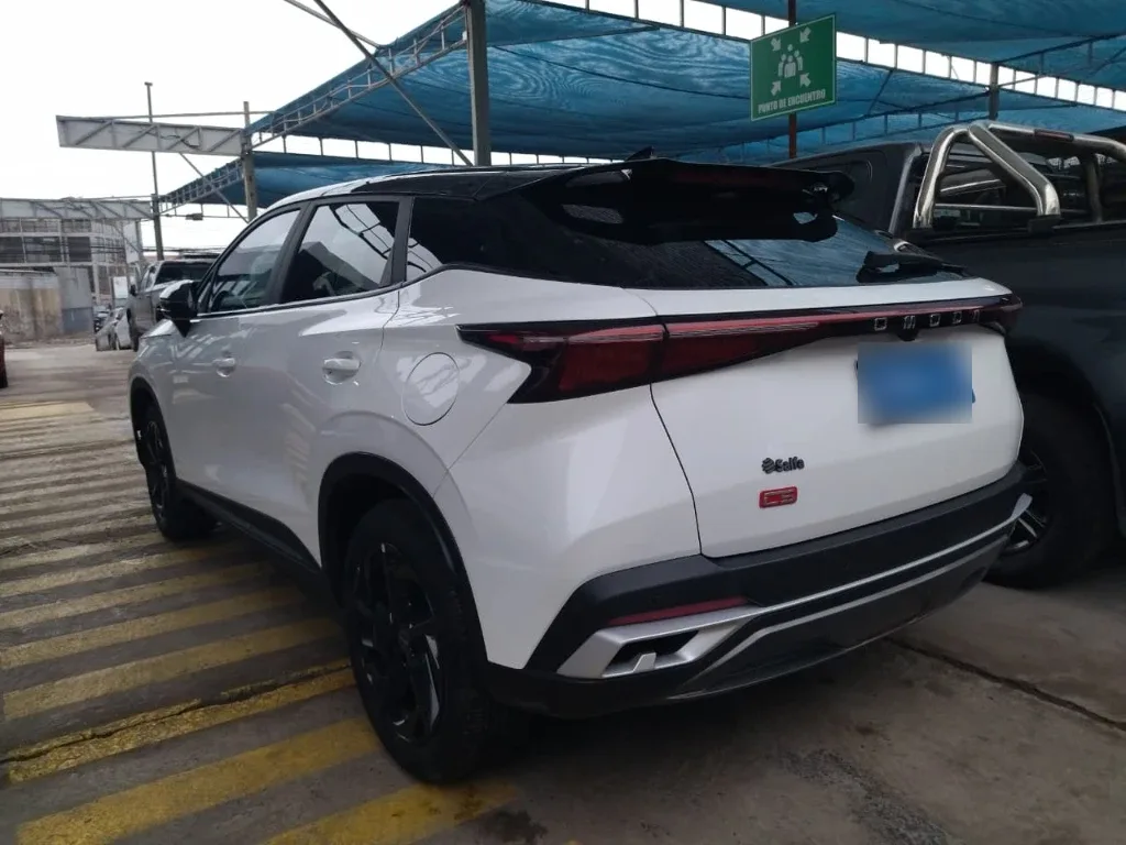 Omoda C5 1.6t Prestige 4x2 Dct At 5p año 2026
