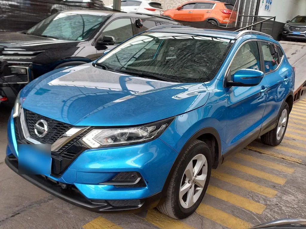 Nissan Qashqai 2.0 Sense Multimedia 4x2 Mt 5p año 2021