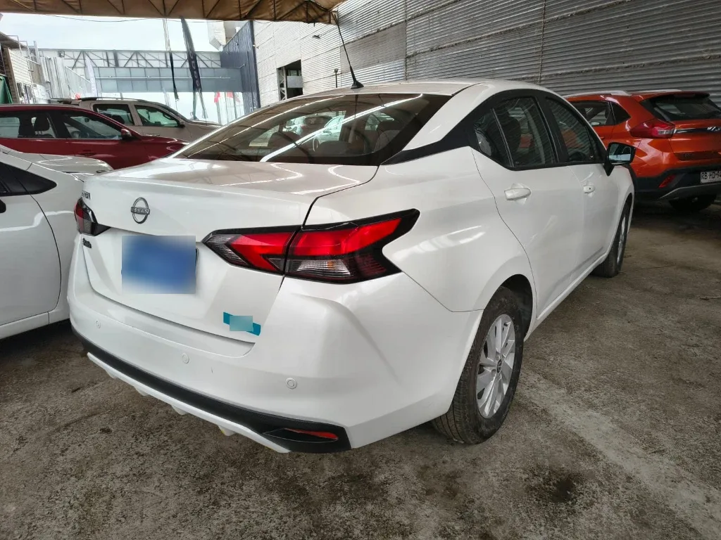 Nissan Versa Sense 1.6 Mt 4x2 año 2025