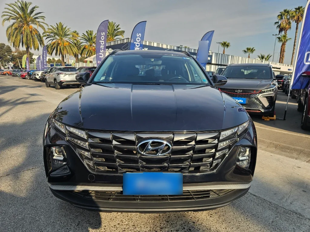 Hyundai Tucson 2.0 Nx4 Plus 2wd Mt 5p año 2023