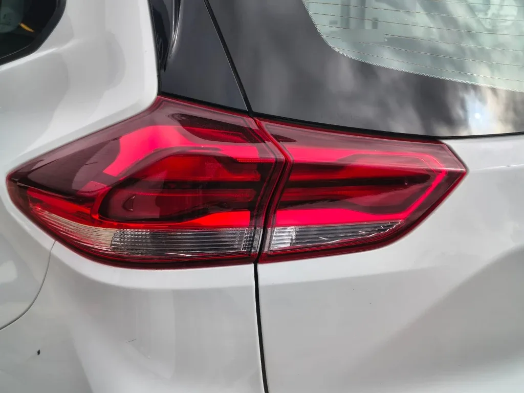 Chevrolet Tracker 1.2t Ltz Fwd Mt 5p año 2021