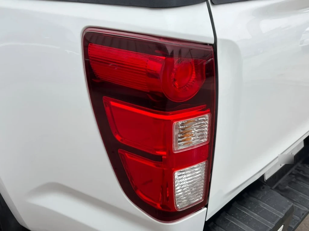 Mazda Bt-50 4x4 6at 3.0 año 2023