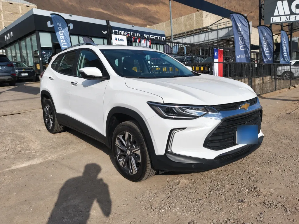 Chevrolet Tracker 1.2t Premier At S (c) año 2025
